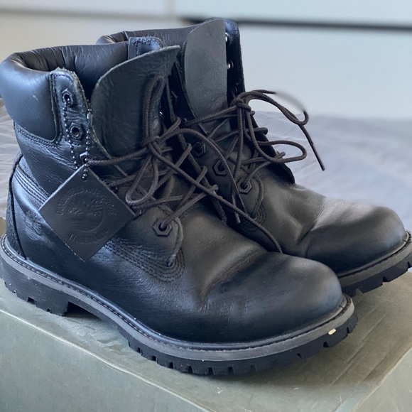 Women’s Leather Timberland Boots